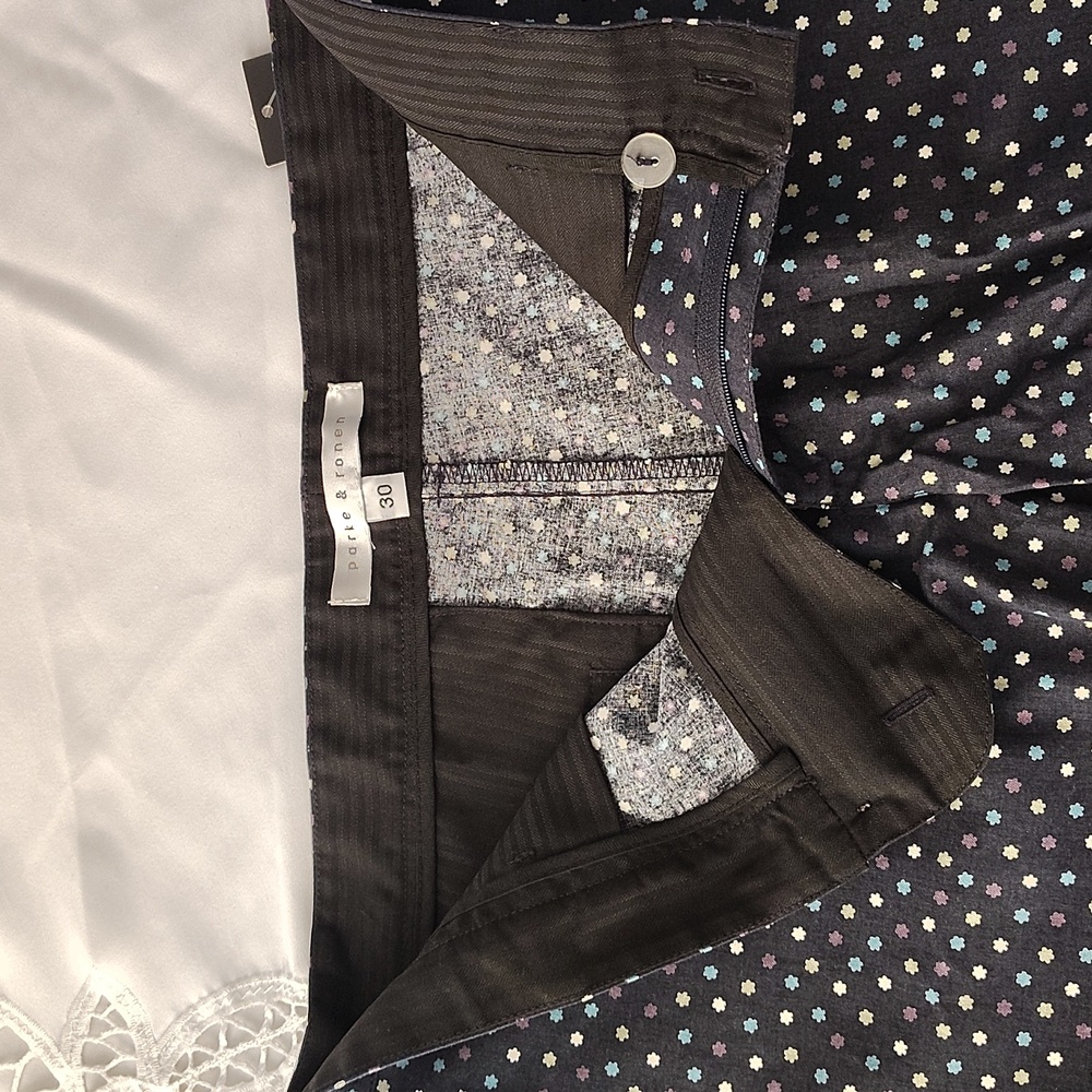 Men's Parke & Ronen Navy Patterned Chino Shorts Size 30 - Picture 3 of 8
